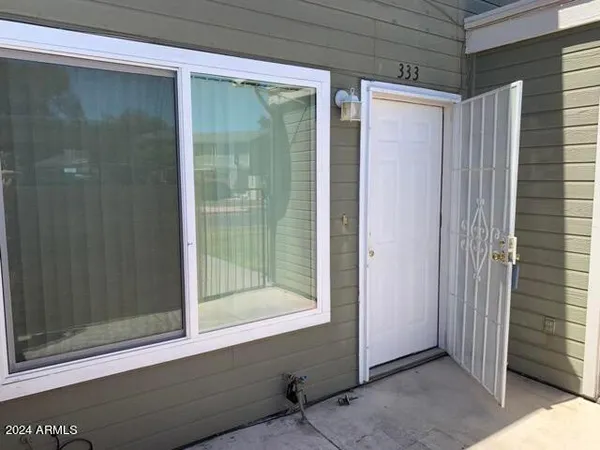 $1,550 | 2301 East University Drive, Unit 333, Mesa, AZ 85213