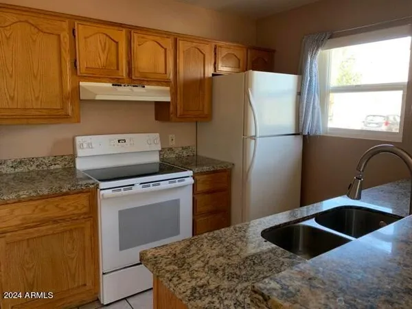 $1,550 | 2301 East University Drive, Unit 333, Mesa, AZ 85213