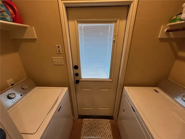 $2,050 | 3501 General Parkway, College Station, TX 77845