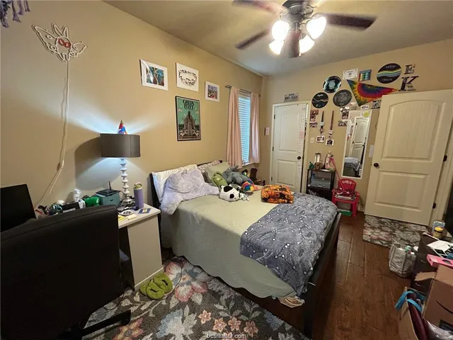 $2,050 | 3501 General Parkway, College Station, TX 77845