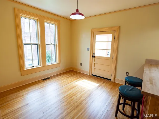 $470,000 | 221 North 6th, Hannibal, MO 63401