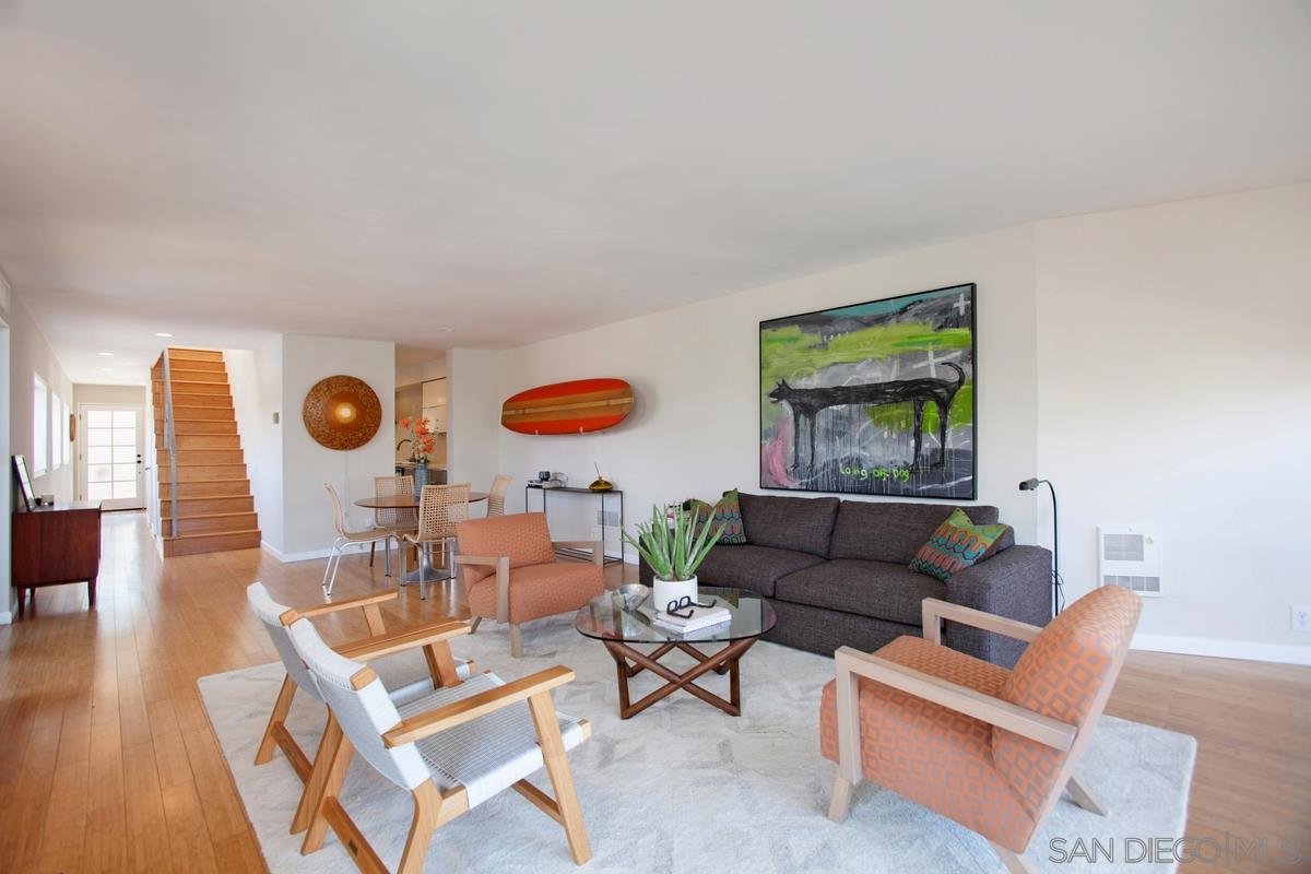 321 West I Street Encinitas, CA 92024 - Photo 2 of 18