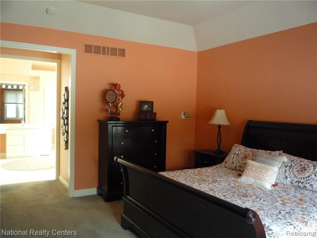 48190 Inveraray Road Canton, MI 48188 - Photo 14 of 29 P1050366.JPG