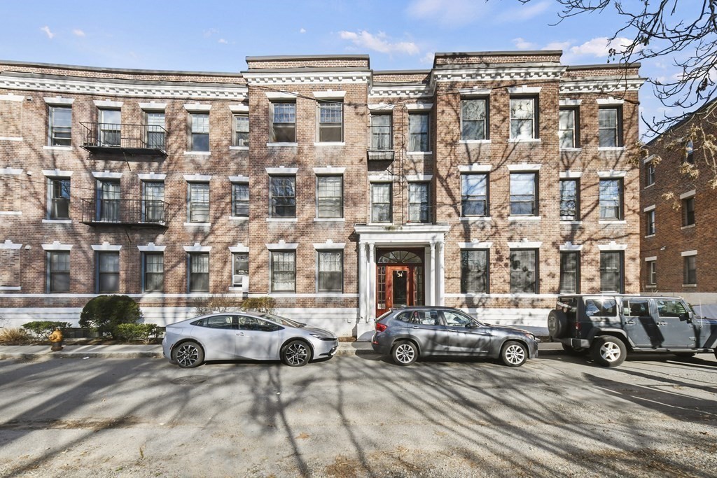 34 Kinross Road, Unit 12A Boston, MA 02135 - Photo 24 of 27 Gallery Image 24