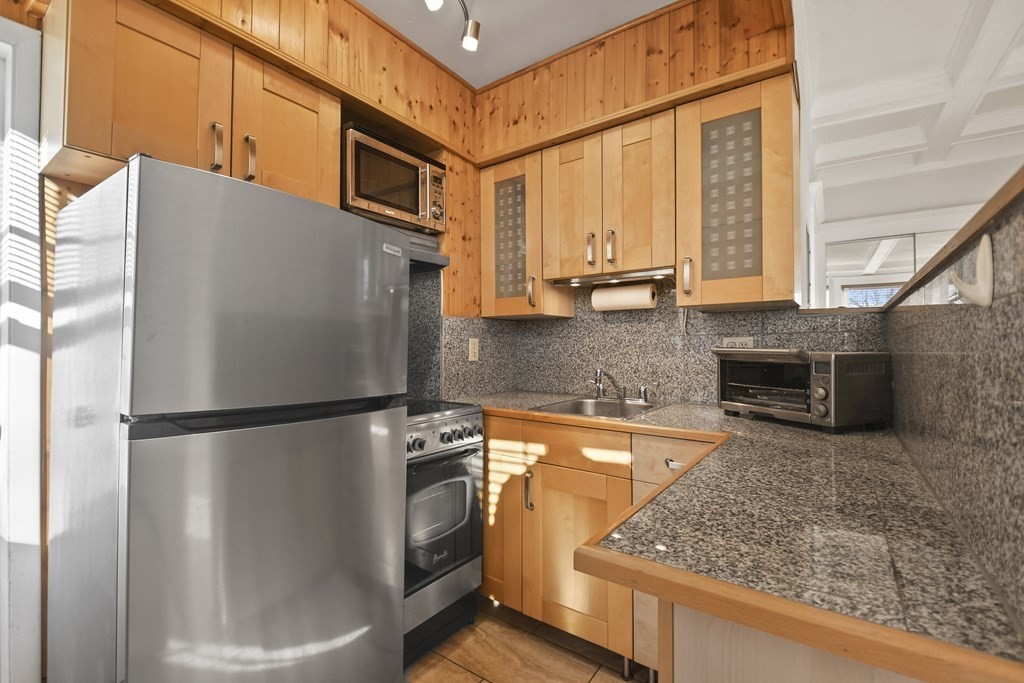 34 Kinross Road, Unit 12A Boston, MA 02135 - Photo 10 of 27 Gallery Image 10