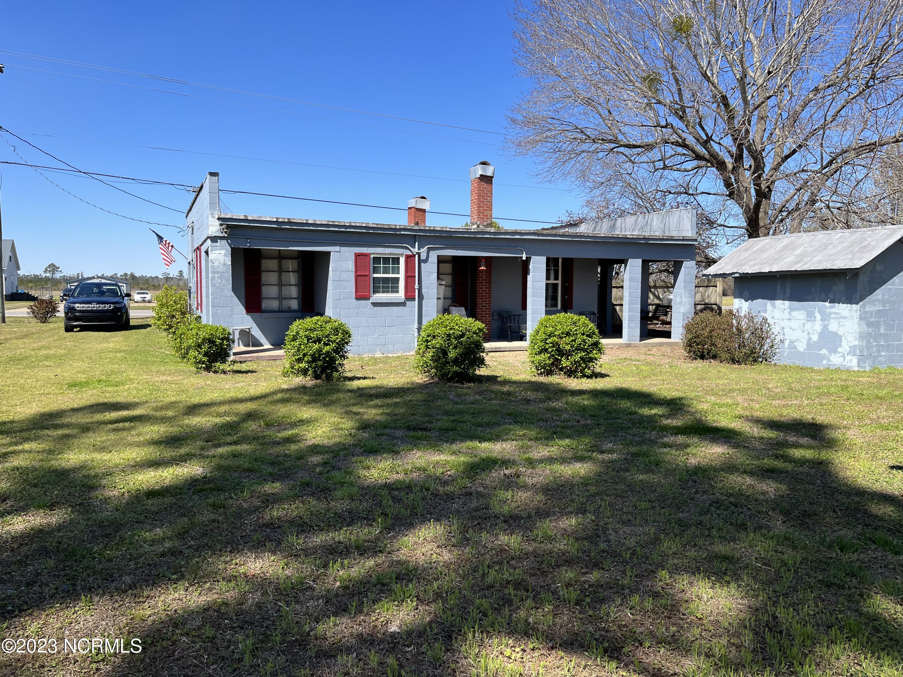 1322 Highway 64 Rutherfordton, NC 28139 - Photo 3 of 25 IMG_2888