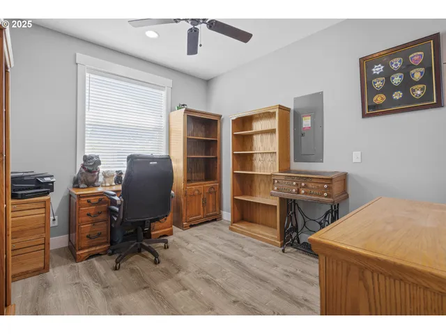 $555,000 | 1002 Chestnut Street, Independence, OR 97351