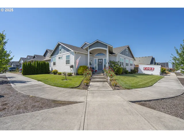 $555,000 | 1002 Chestnut Street, Independence, OR 97351