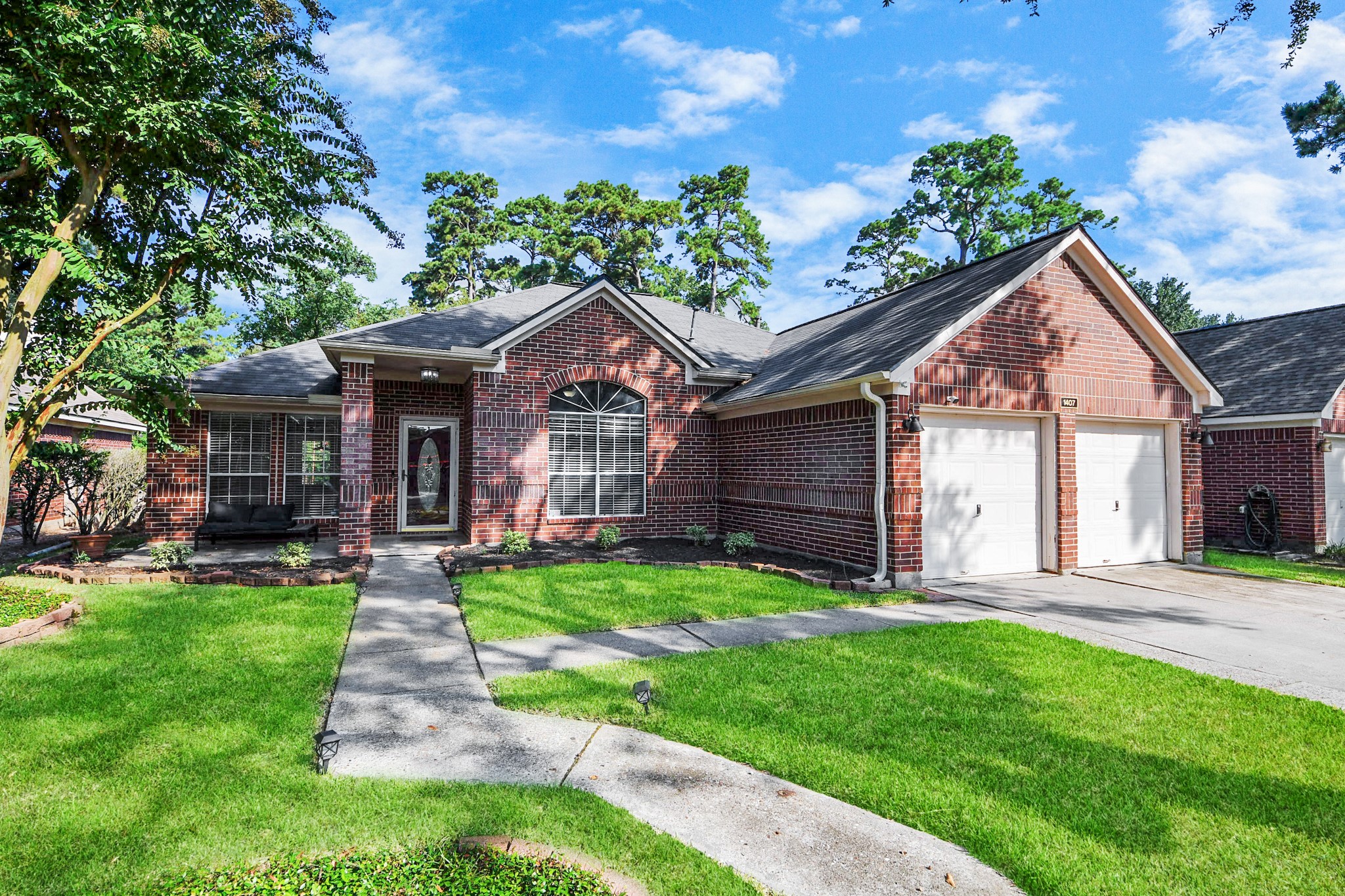 1407 Buchans Drive Spring, TX 77386 - Photo 2 of 31