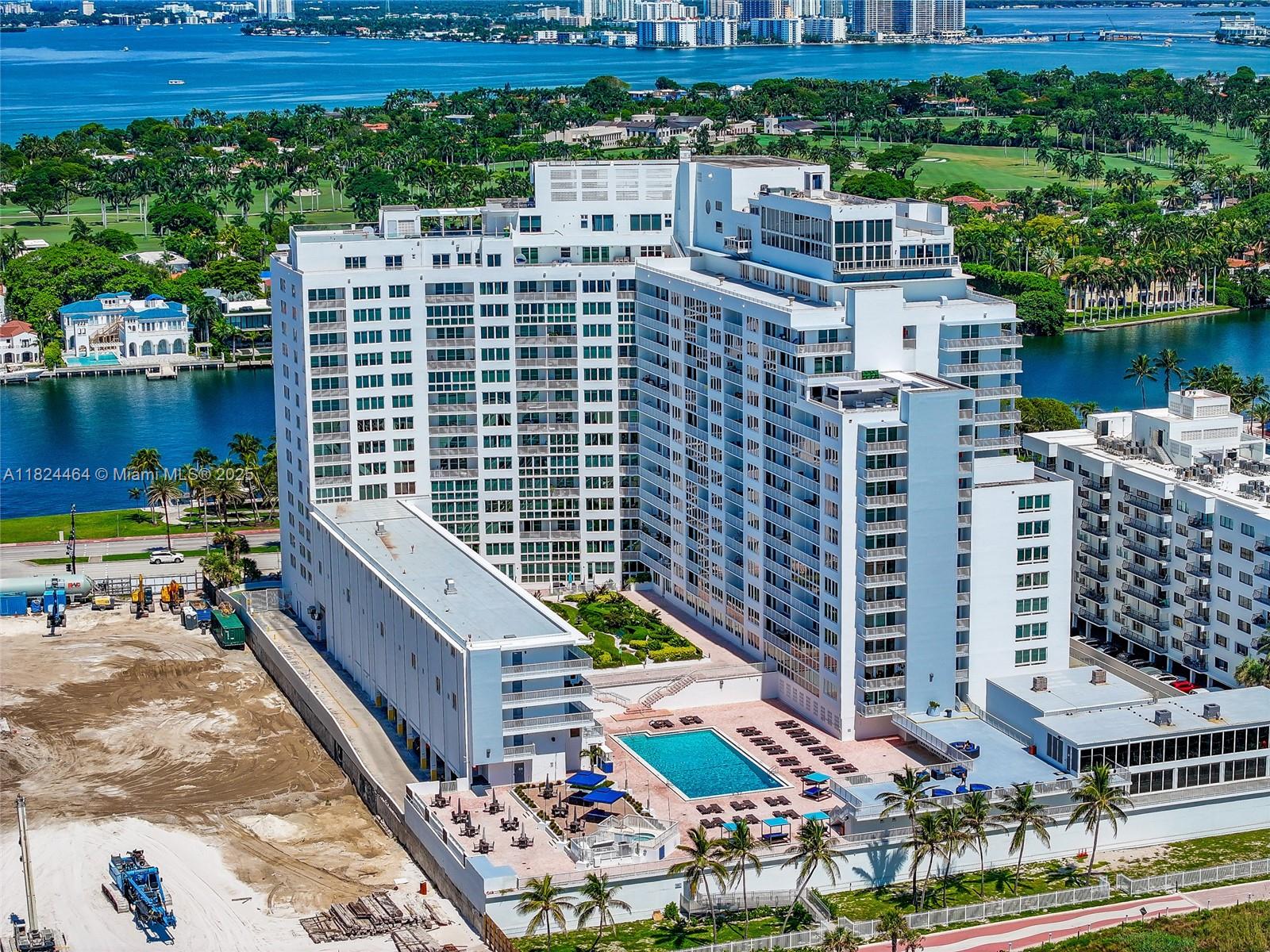 5401 Collins Avenue, Unit 419 Miami Beach, FL 33140 - Photo 58 of 81