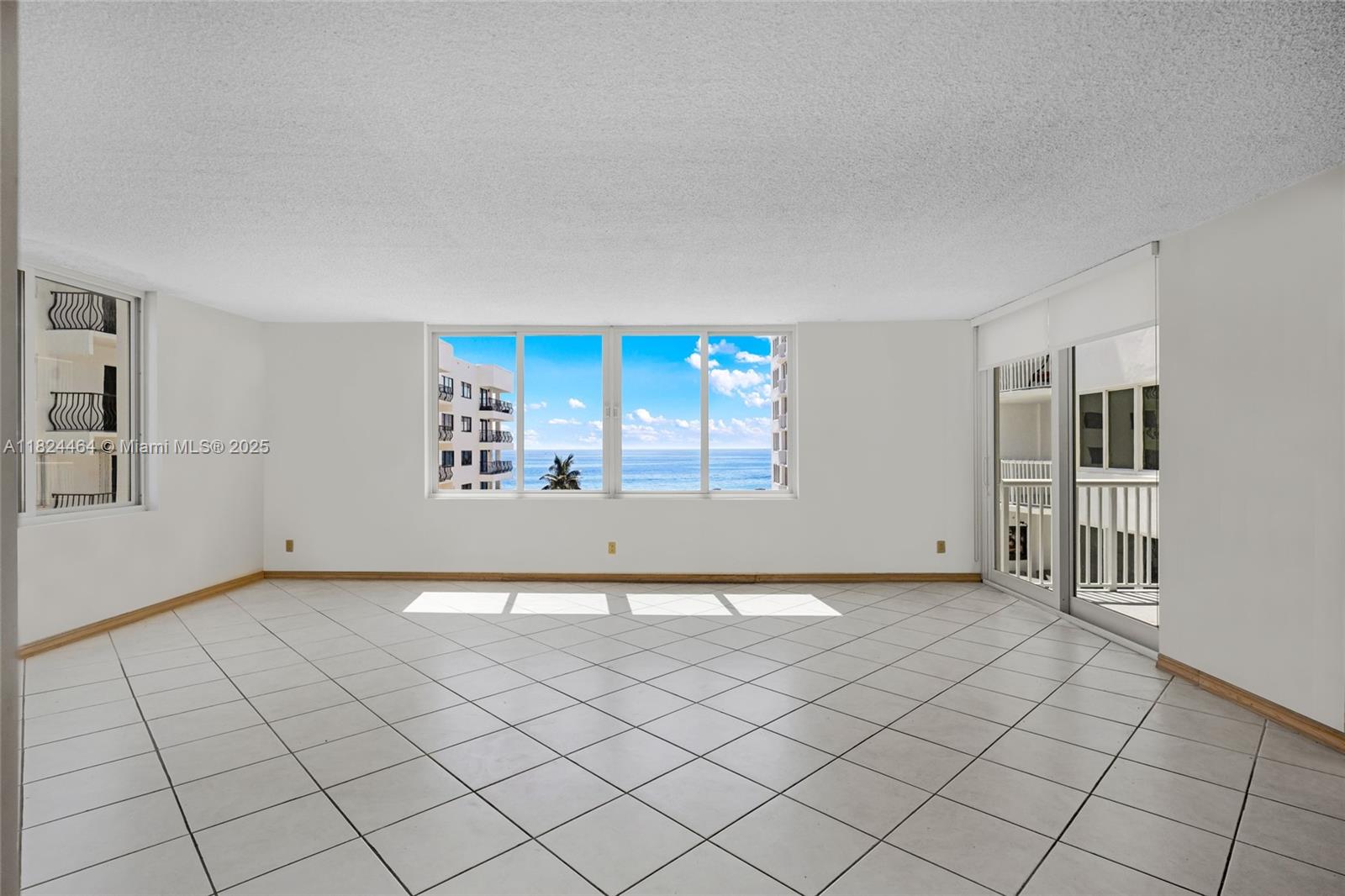 5401 Collins Avenue, Unit 419 Miami Beach, FL 33140 - Photo 9 of 81