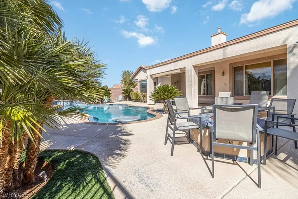 $1,125,000 | 2665 Chateau Clermont Street, Henderson, NV 89044