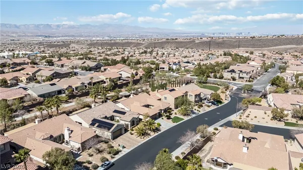 $1,125,000 | 2665 Chateau Clermont Street, Henderson, NV 89044