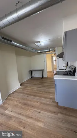$1,600 | 228 North 10th Street, Unit 4F, Philadelphia, PA 19107