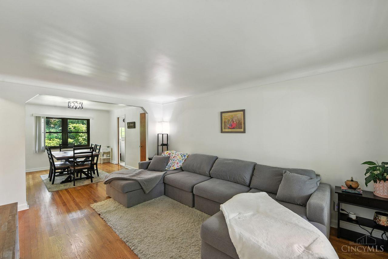 5260 Ralph Avenue Cincinnati, OH 45238 - Photo 5 of 36 Gallery Image 5
