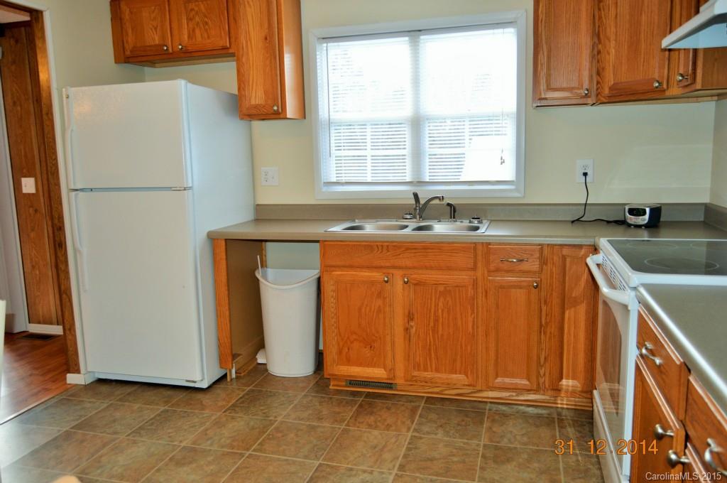 411 Starnes Farm Road Kannapolis, NC 28081 - Photo 5 of 10 Gallery Image 5