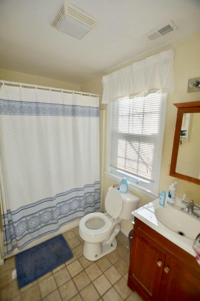 146 Line Street, Unit C Charleston, SC 29403 - Photo 10 of 16 tempImageaRInbB