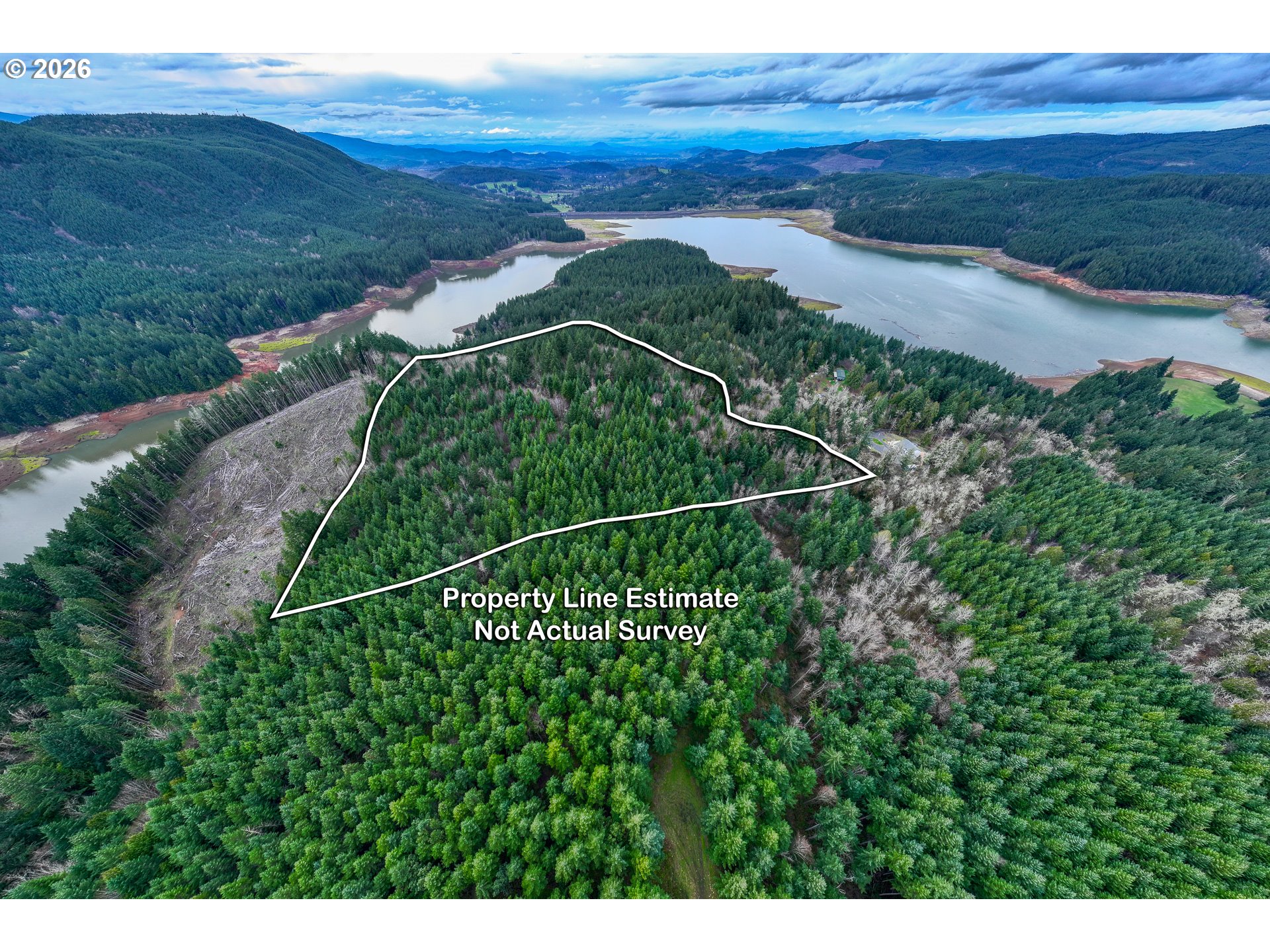 83715 Peninsula Road Fall Creek, OR 97438 - Photo 13 of 17