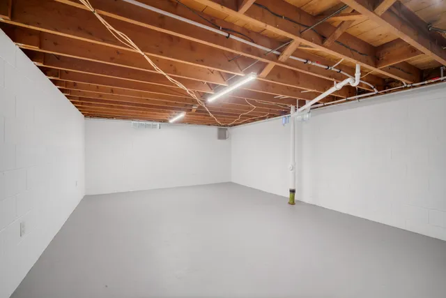 $324,900 | 306 3rd Street, Kewaskum, WI 53040