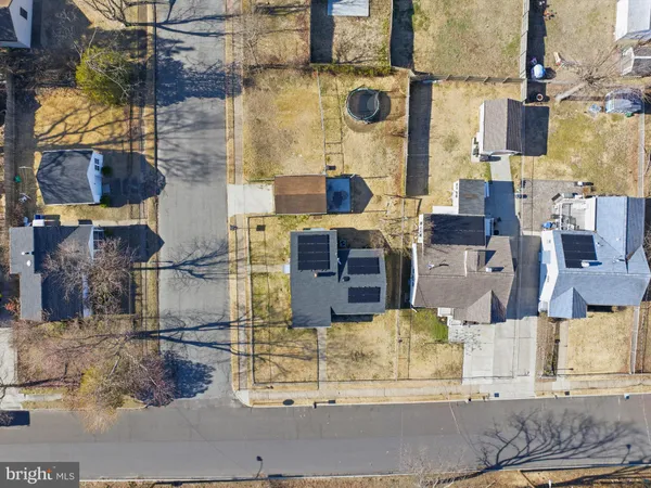 $295,000 | 401 Woodbury Terrace, West Deptford, NJ 08086