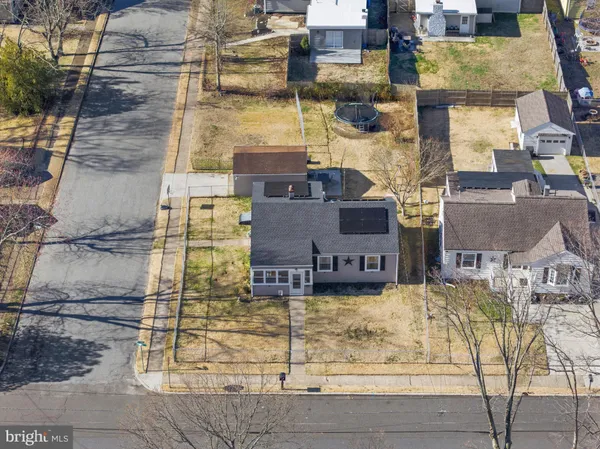 $295,000 | 401 Woodbury Terrace, West Deptford, NJ 08086