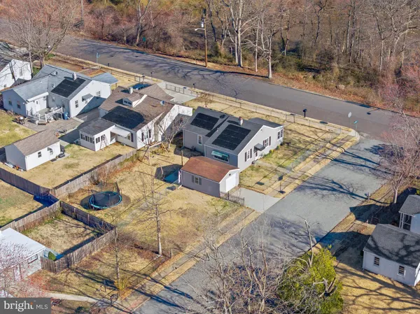 $295,000 | 401 Woodbury Terrace, West Deptford, NJ 08086