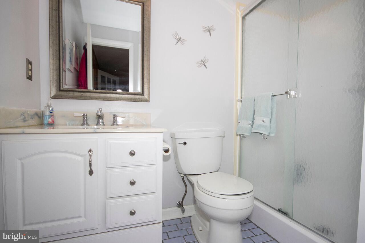 2215 Spring Lake Drive Lutherville-Timonium, MD 21093 - Photo 18 of 28 master bathroom