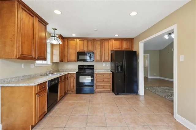 $389,900 | Undisclosed Address, Metairie, LA 70002
