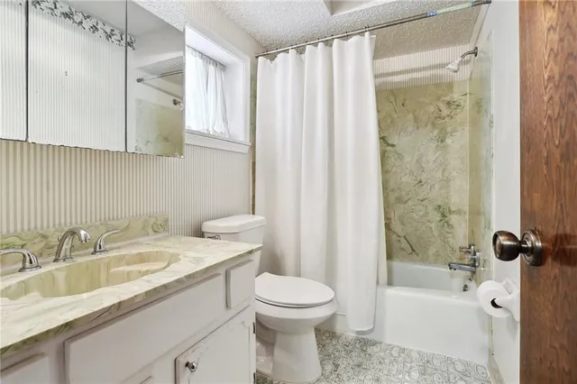 $389,900 | Undisclosed Address, Metairie, LA 70002