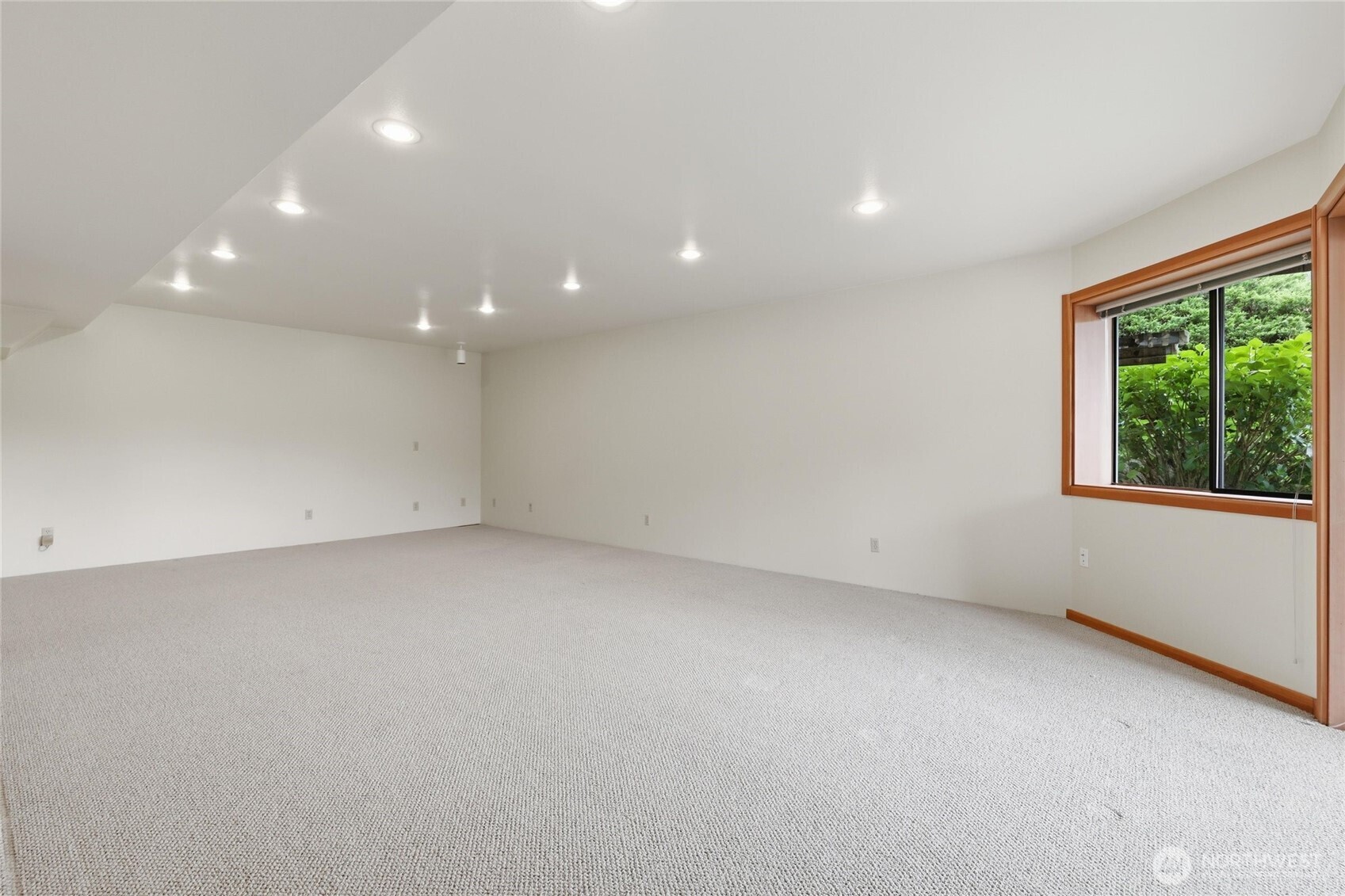 9520 Odin Way Bothell, WA 98011 - Photo 31 of 40