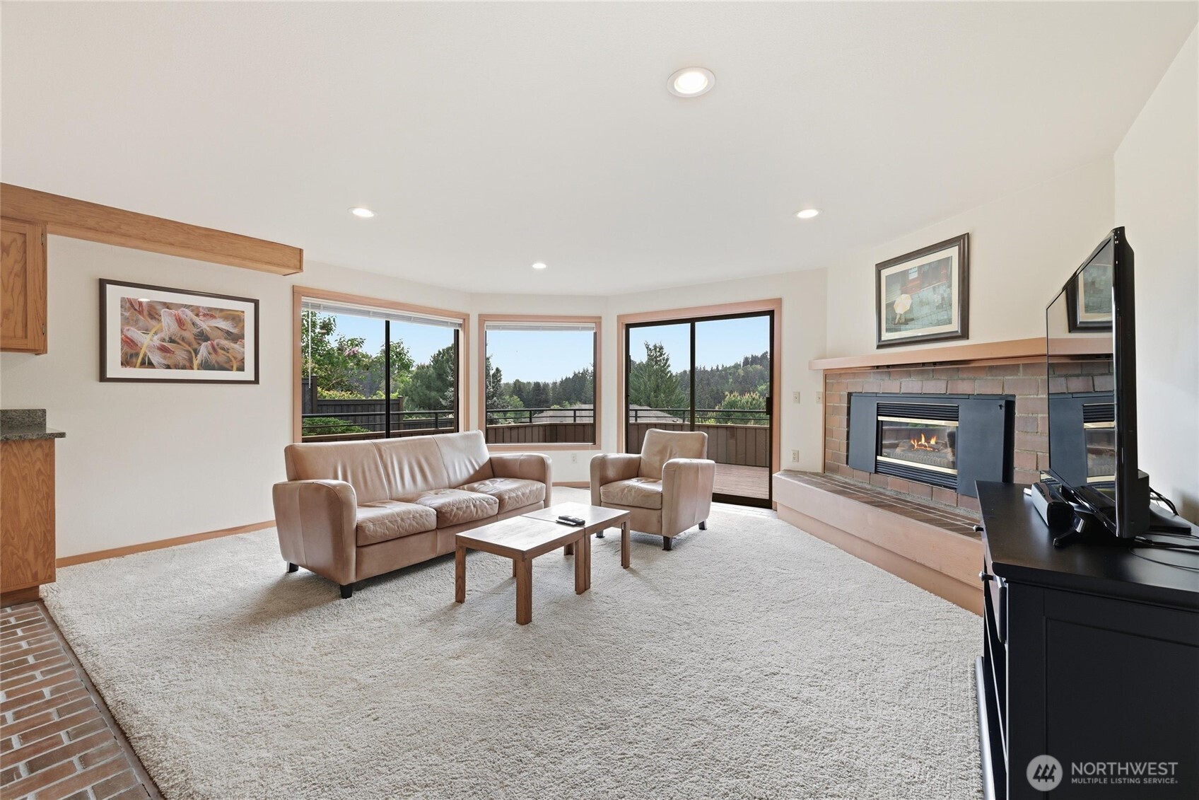 9520 Odin Way Bothell, WA 98011 - Photo 7 of 40