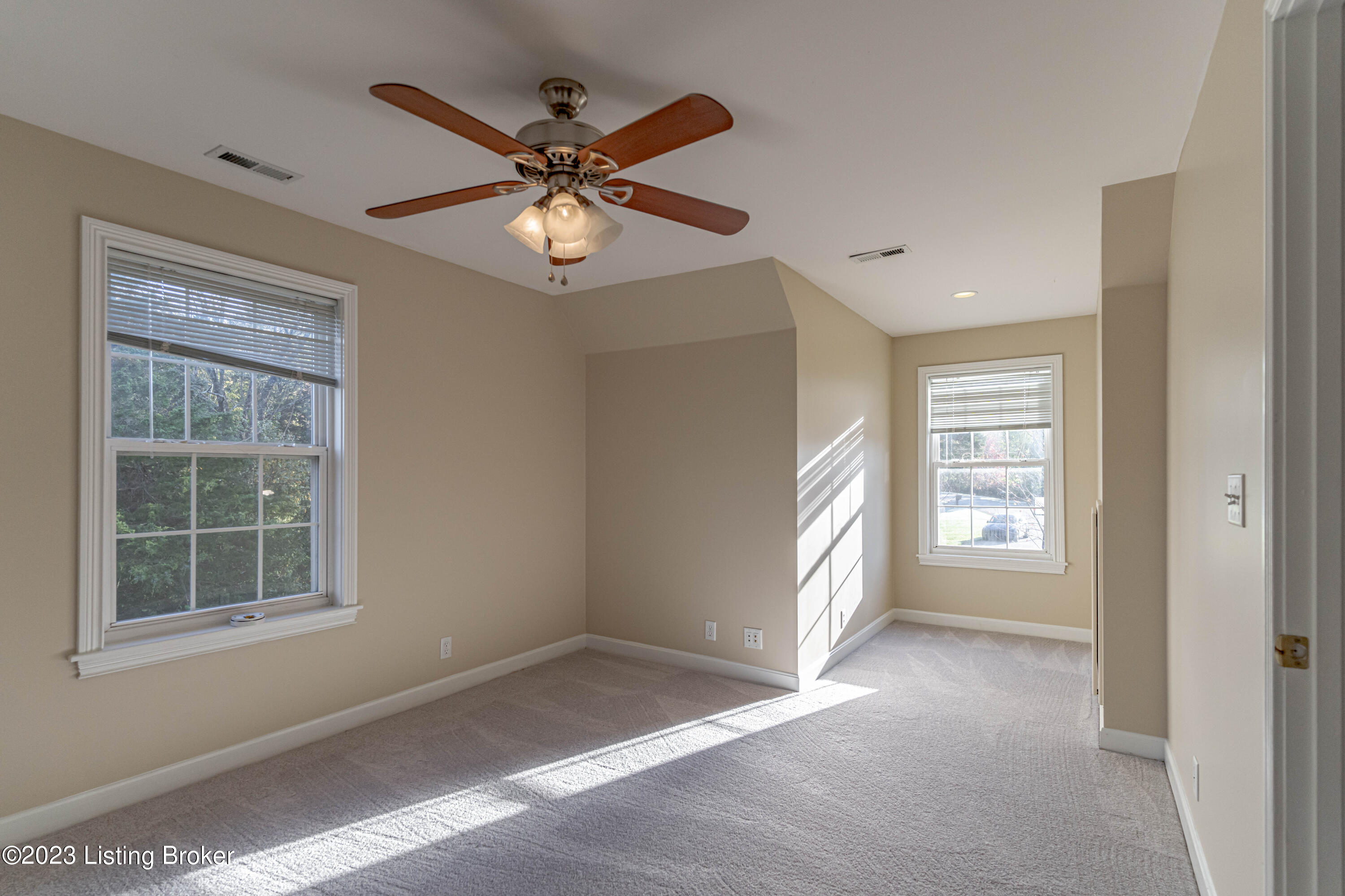 7110 Colton Road Crestwood, KY 40014 - Photo 43 of 95 DSC06519