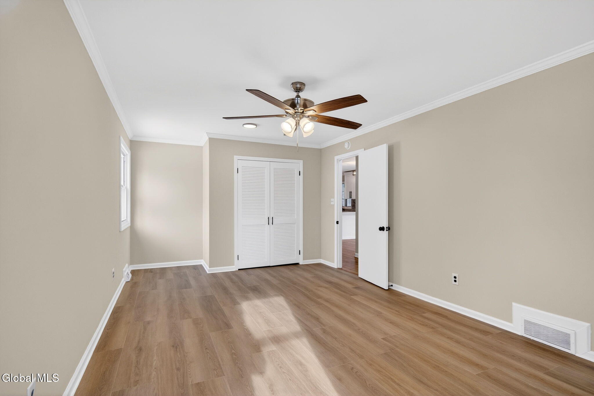 271 Vly Road Colonie, NY 12309 - Photo 12 of 38 12-web-or-mls-014-DSC00908