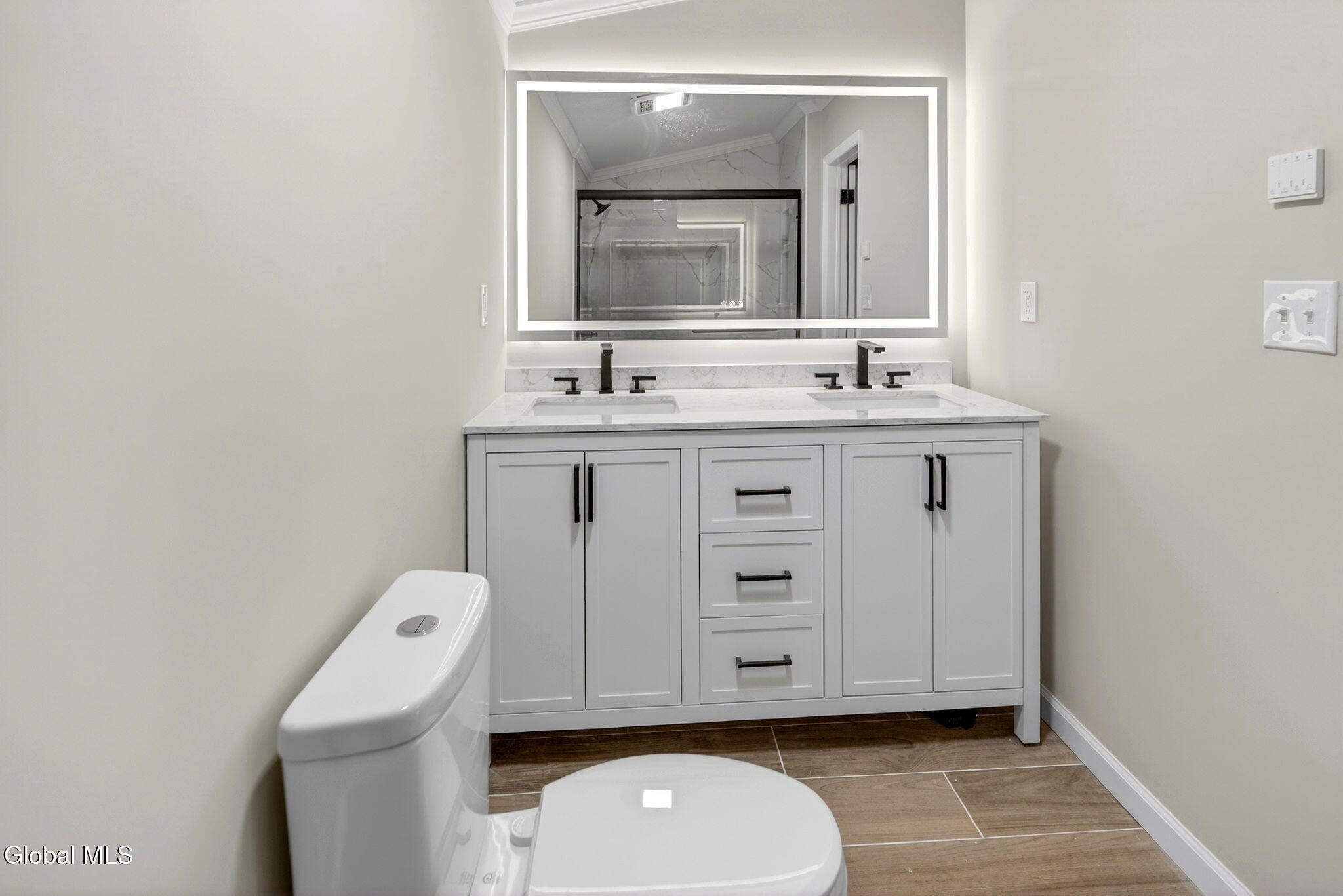 271 Vly Road Colonie, NY 12309 - Photo 18 of 38 18-web-or-mls-018-DSC00960