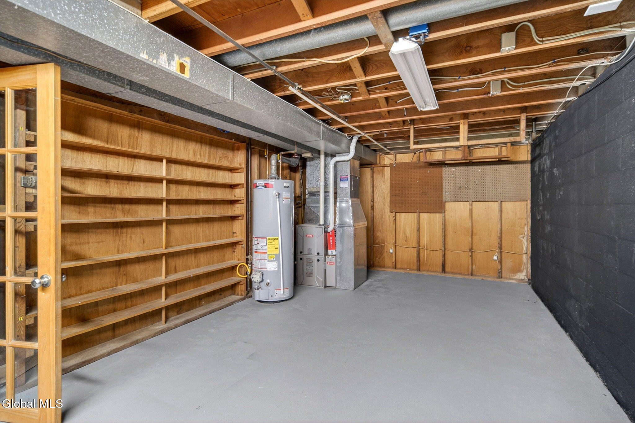 271 Vly Road Colonie, NY 12309 - Photo 25 of 38 25-web-or-mls-025-DSC00994