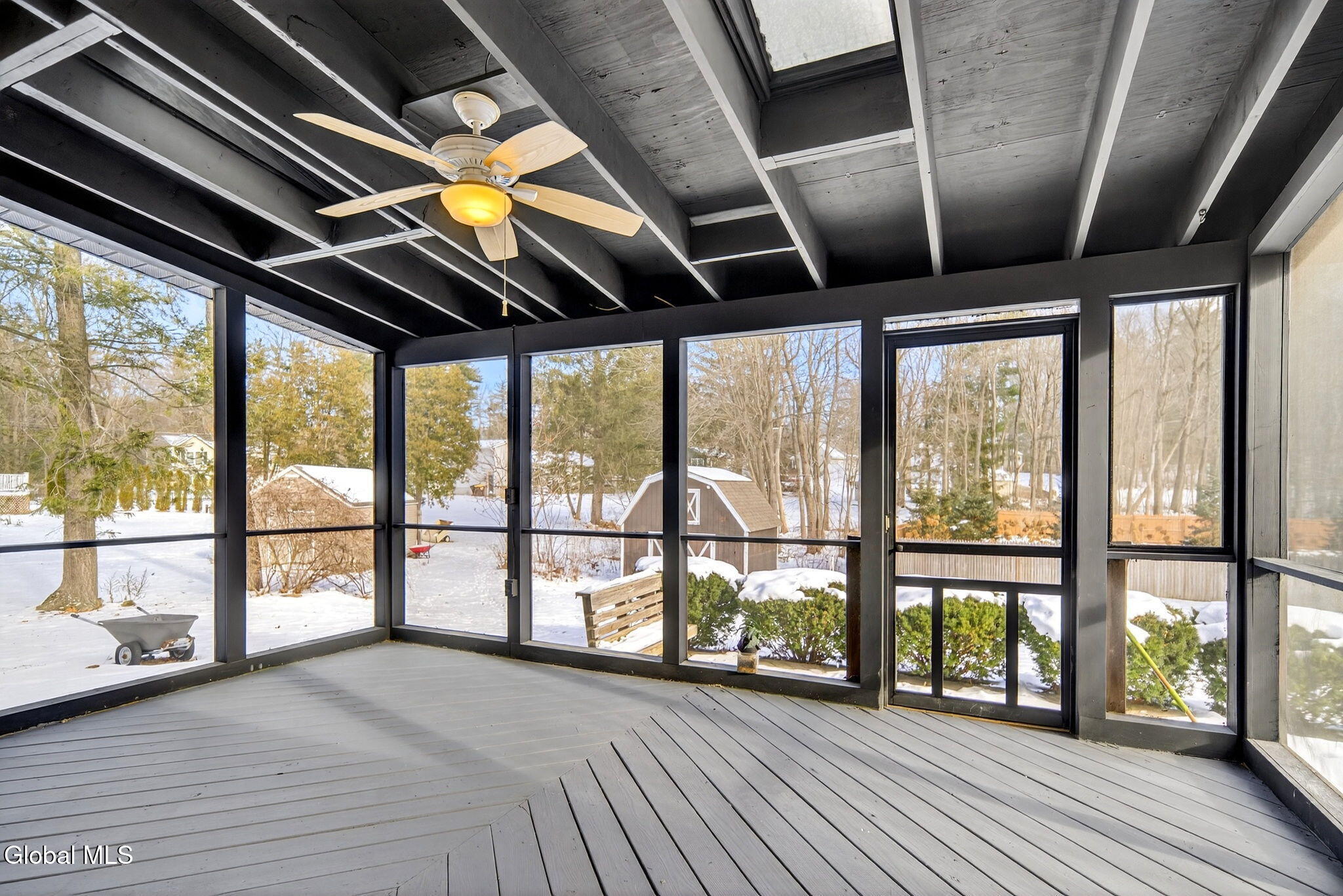 271 Vly Road Colonie, NY 12309 - Photo 10 of 38 10-web-or-mls-010-DSC01004