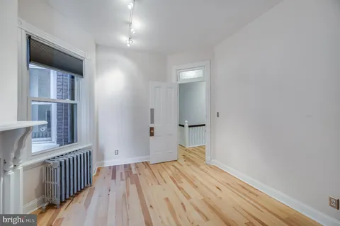 $1,190,000 | 136 R Street Northeast, Washington, DC 20002