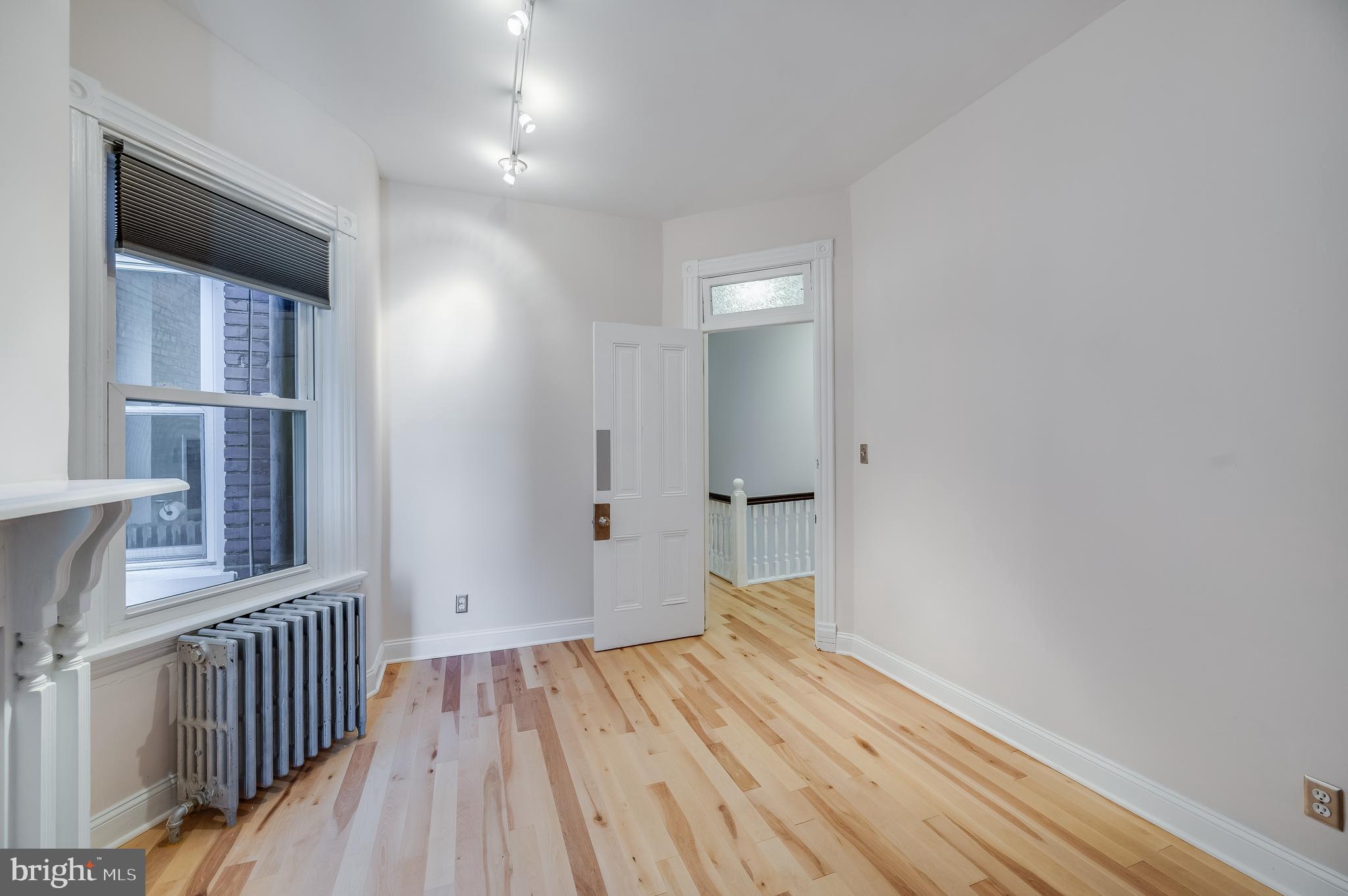 136 R Street Northeast Washington, DC 20002 - Photo 27 of 36