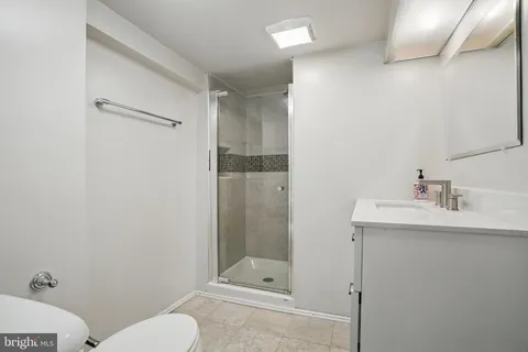 $1,190,000 | 136 R Street Northeast, Washington, DC 20002