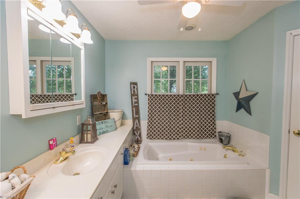 8430 Reid Farm Road Walnut Cove, NC 27052 - Photo 14 of 30 Gallery Image 14