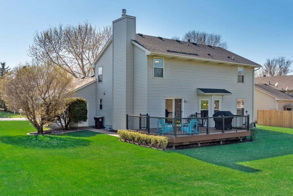 947 Savannah Road Eagan, MN 55123 - Photo 25 of 27 Gallery Image 25