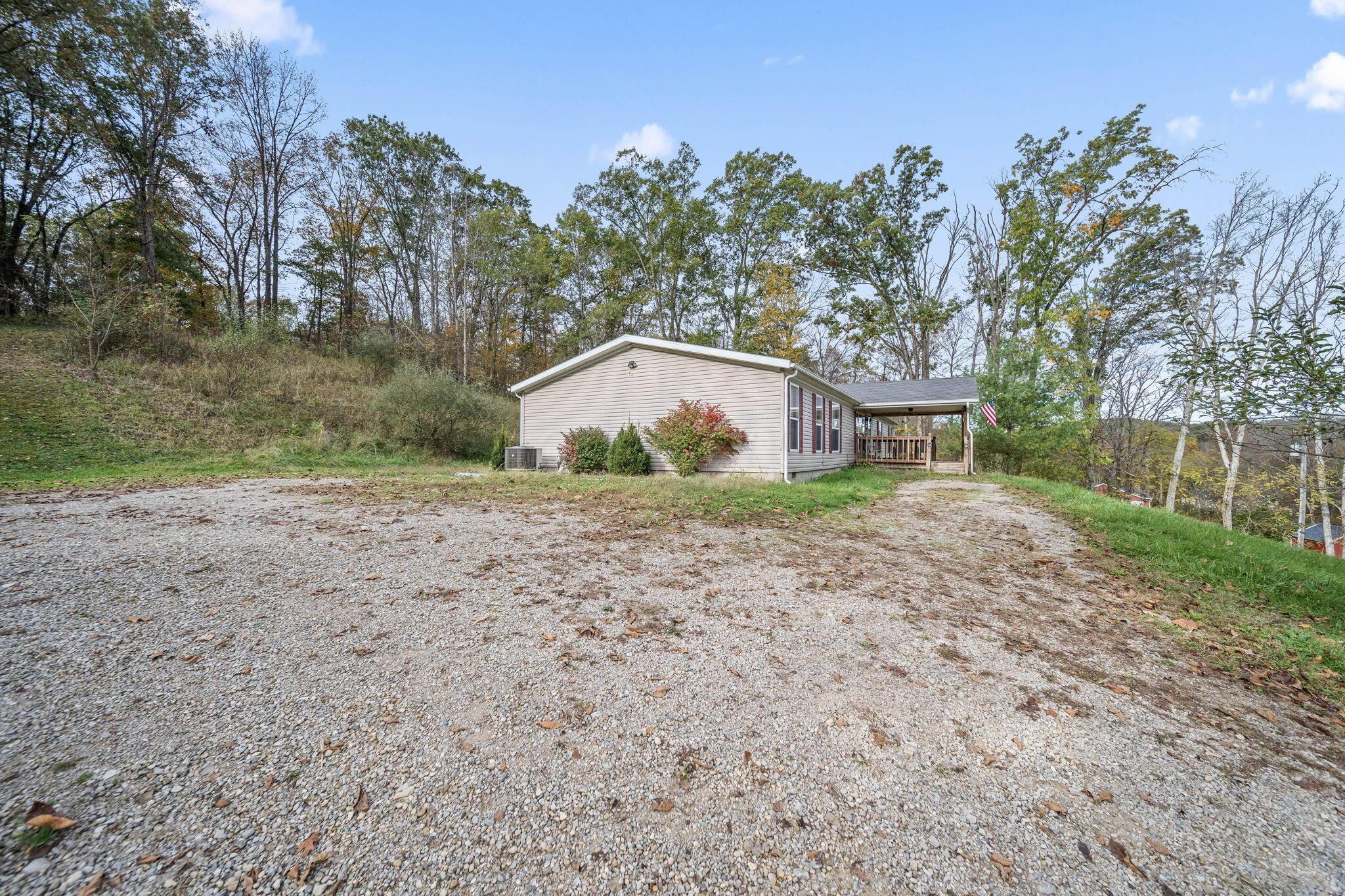 320 Hough Road Chillicothe, OH 45601 - Photo 34 of 37 21-web-or-mls-A7406605