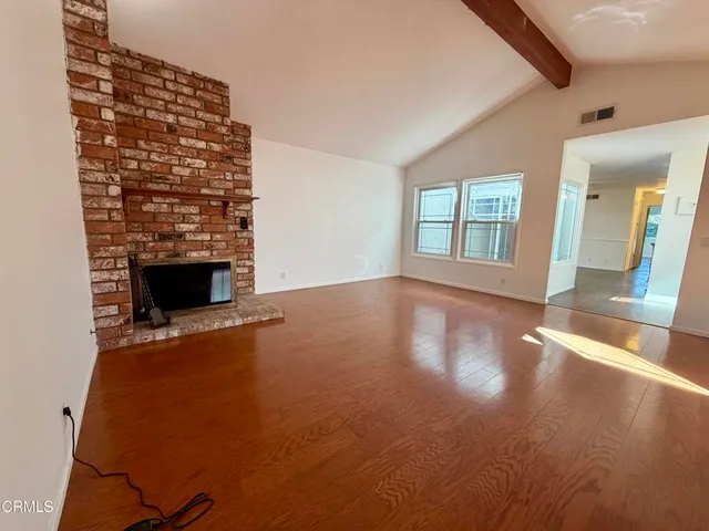 $3,700 | 997 Mobil Avenue, Camarillo, CA 93010