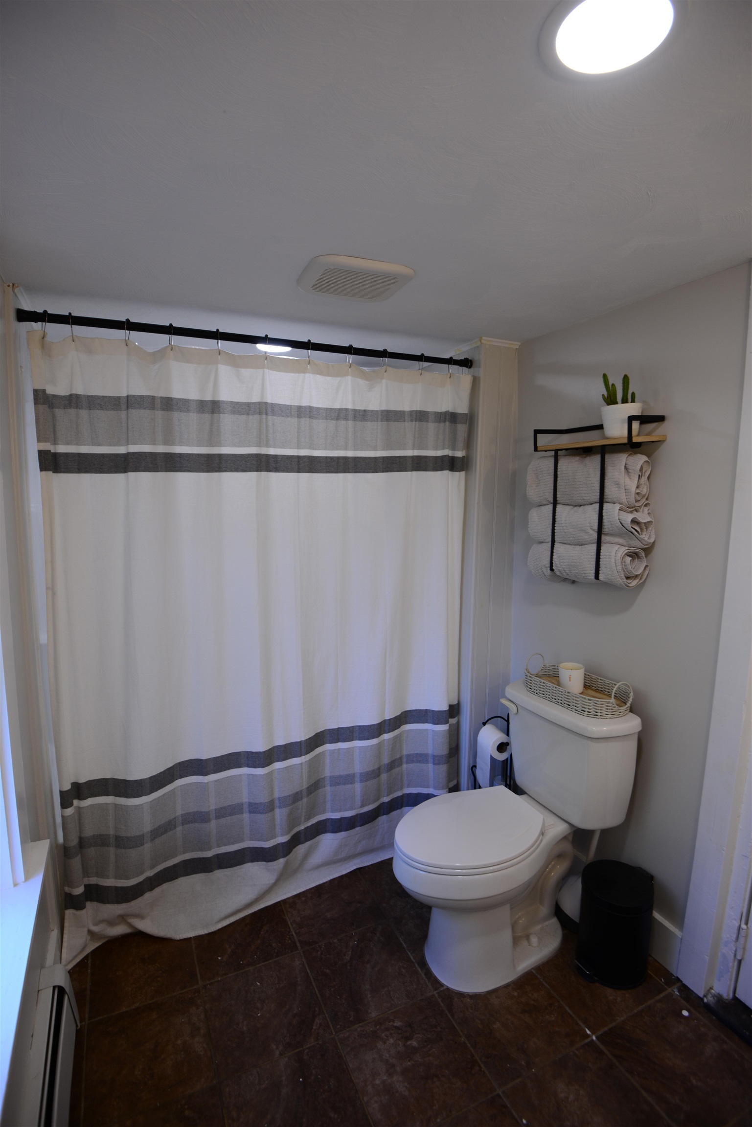 18 Prospect Street Bristol, NH 03222 - Photo 14 of 34