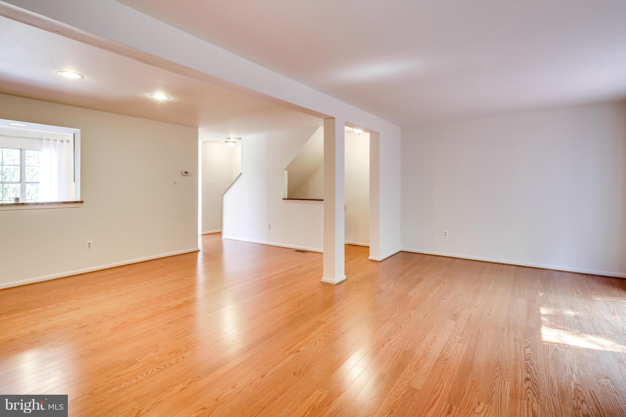 8724 Ruppert Court Ellicott City, MD 21043 - Photo 8 of 27 Interior (General)