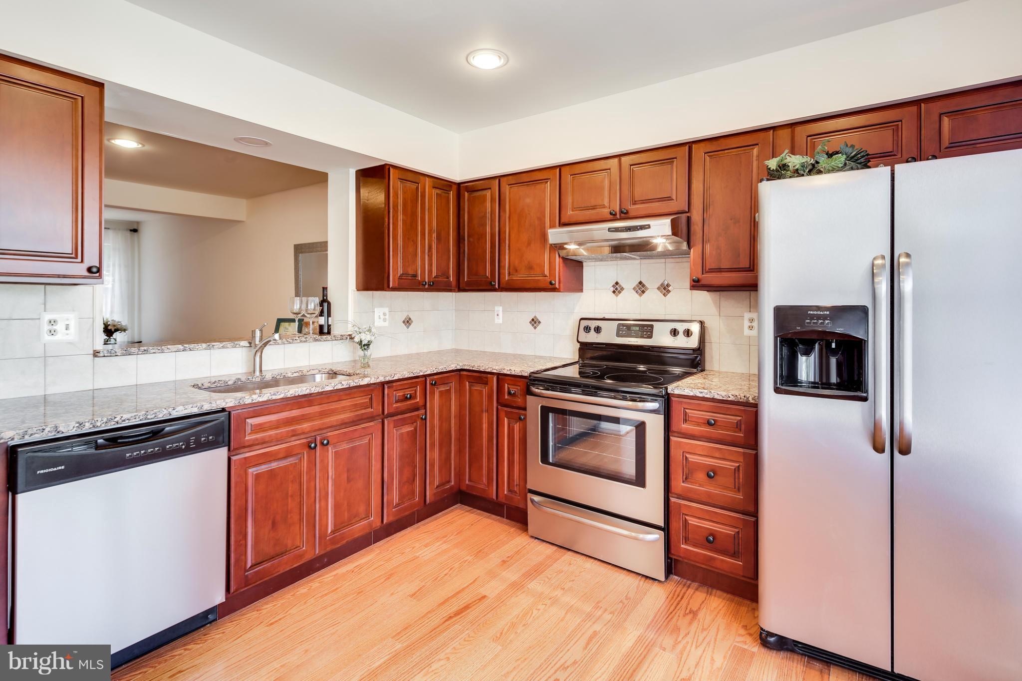 8724 Ruppert Court Ellicott City, MD 21043 - Photo 9 of 27 Kitchen