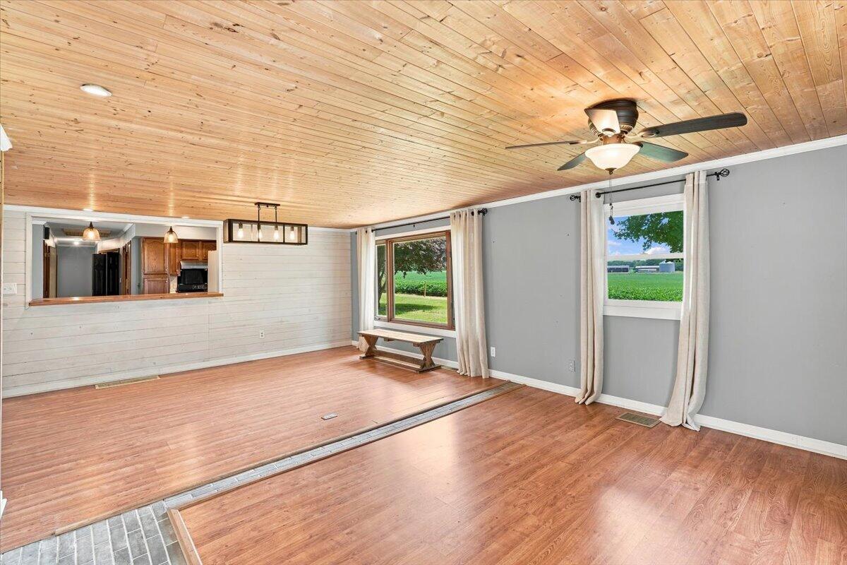 314 J D Bugg Road Fredonia, KY 42411 - Photo 3 of 69 49-DSC03599