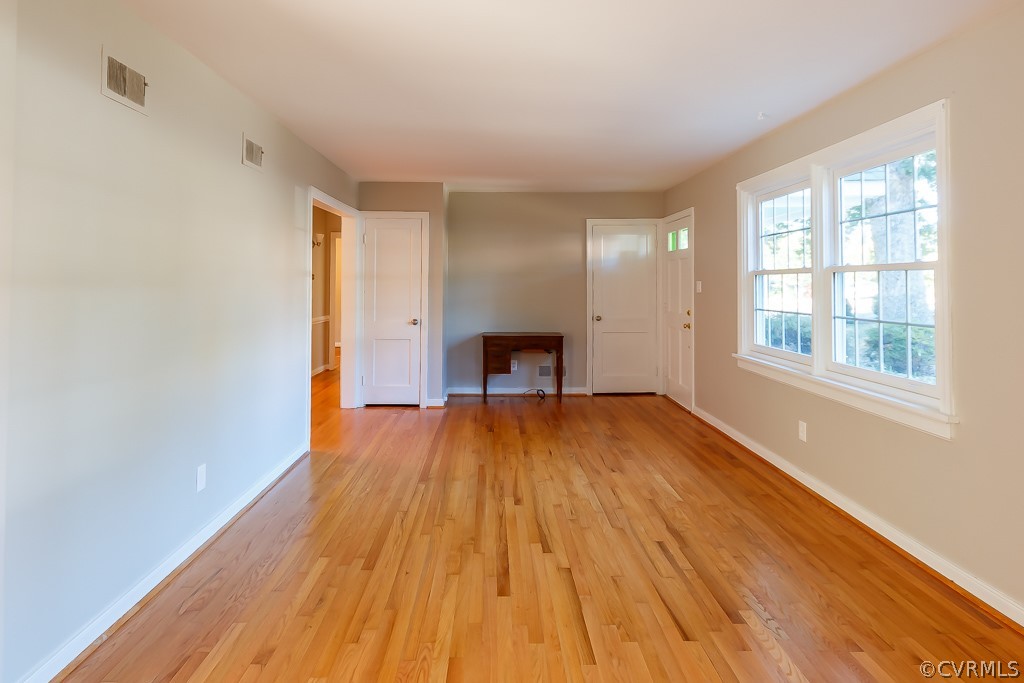 1306 Santa Anna Road Henrico, VA 23229 - Photo 4 of 31 Gallery Image 4