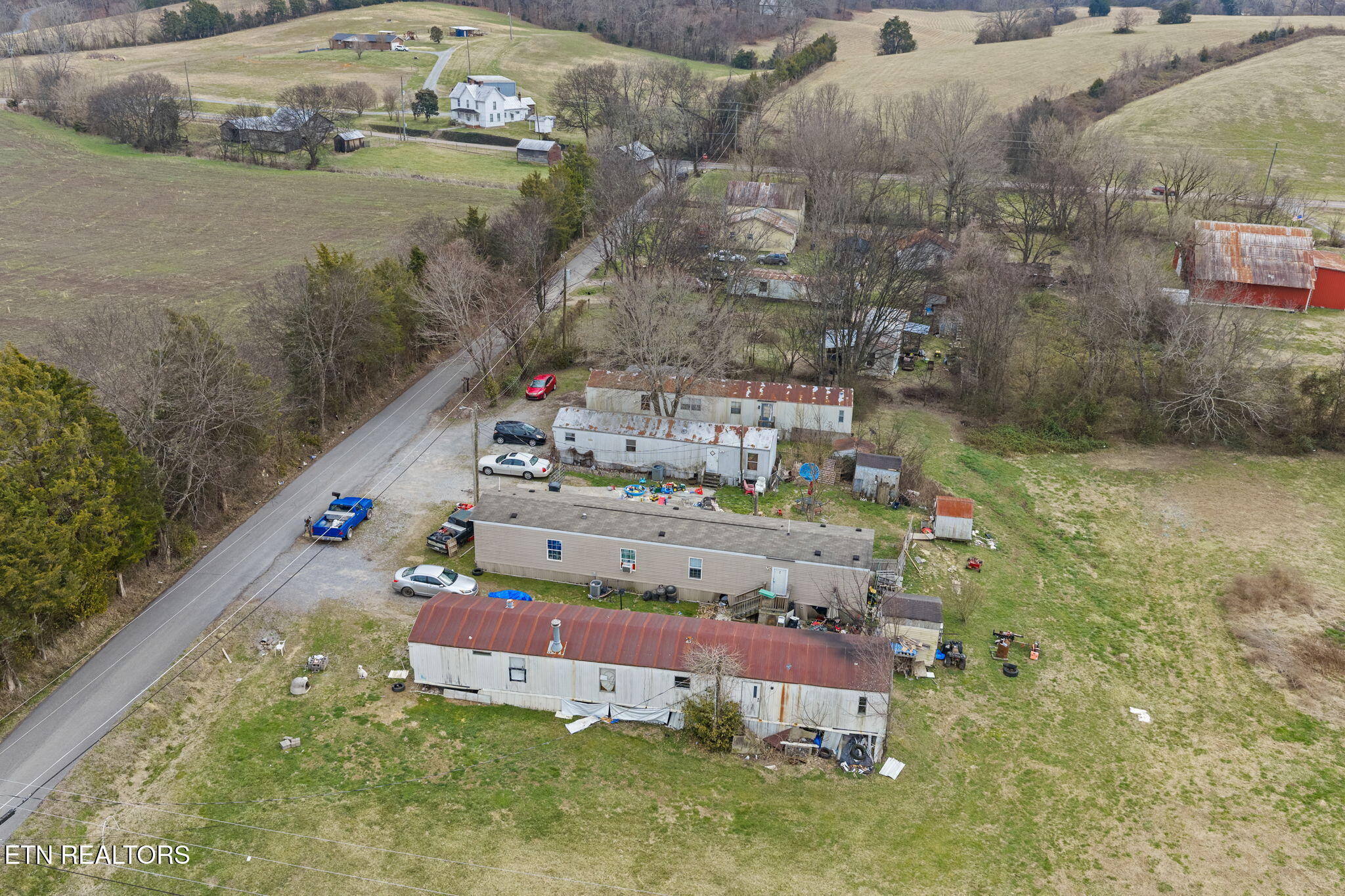 149 Fairgarden Road Sevierville, TN 37876 - Photo 3 of 10 14-web-or-mls-149 Fairgarden--2