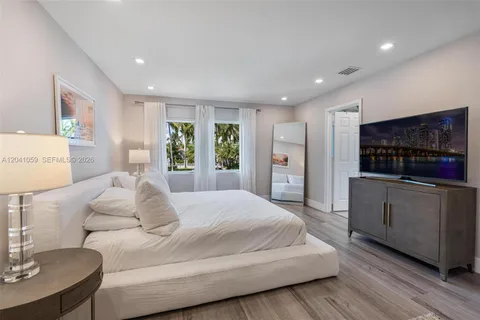 $1,749,000 | 20940 Northeast 31st Place, Aventura, FL 33180